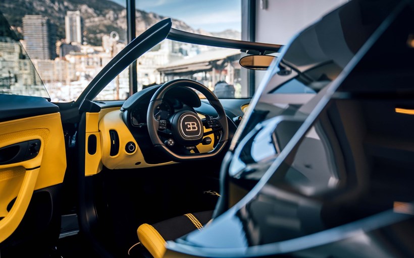 Bugatti ekthesi Monaco
