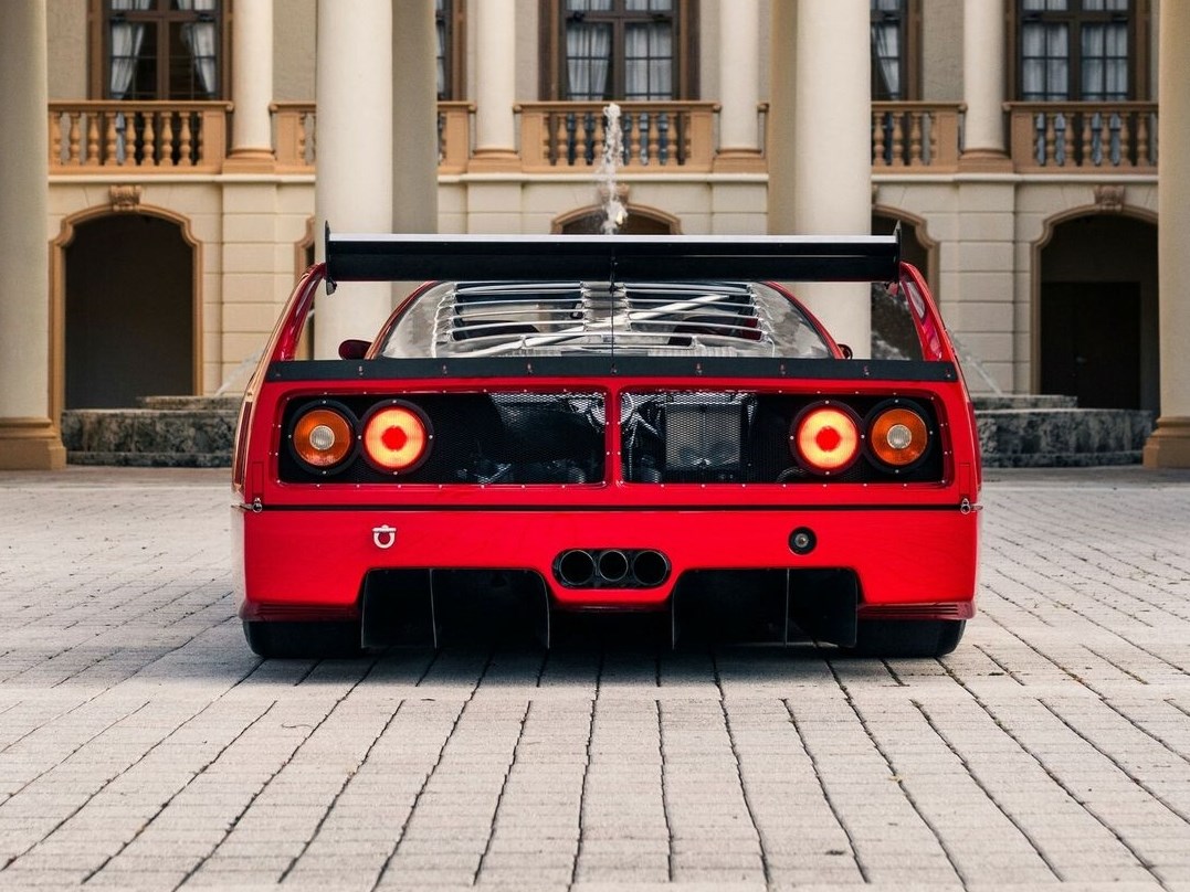 Ferrari F40 LM