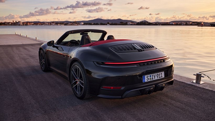 Porsche 911 υβριδική Carrera GTS