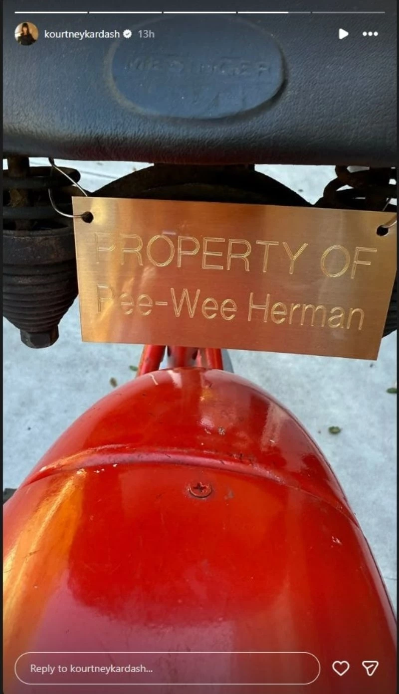 Kim Kardashian pee wee bike