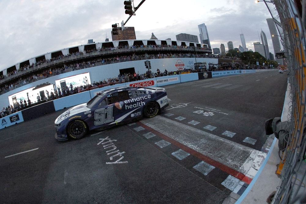 NASCAR αγώνας στο Σικάγο νίκη Shane van Gisbergen