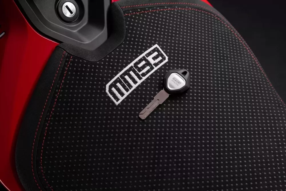 Ducati Panigale V4 Marquez replica