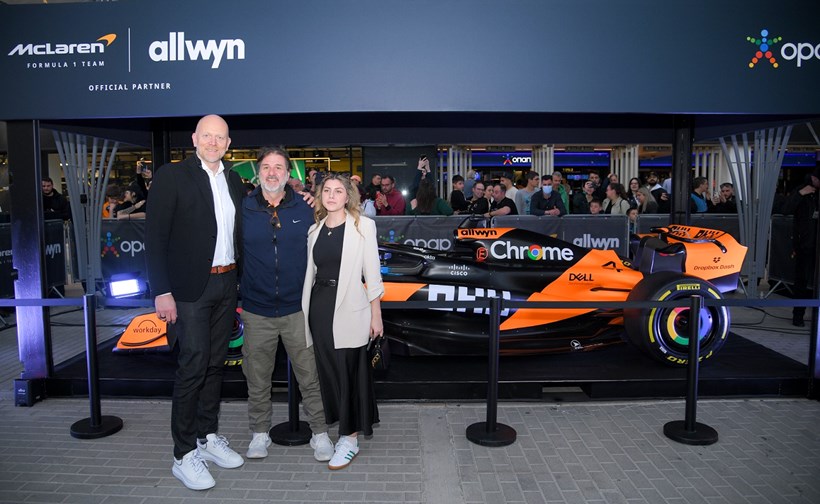 F1 McLaren Σύνταγμα OPAP Arena