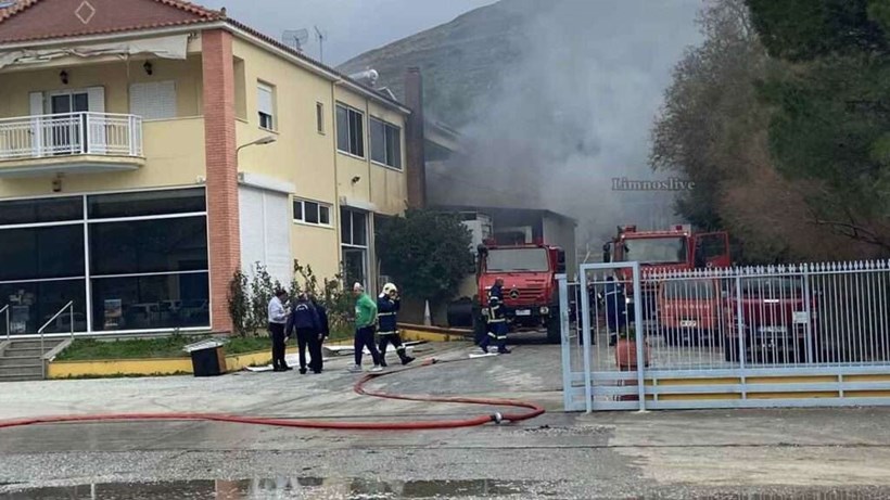 Suzuki φωτιά σε αντιπροσωπεία στην Λήμνο