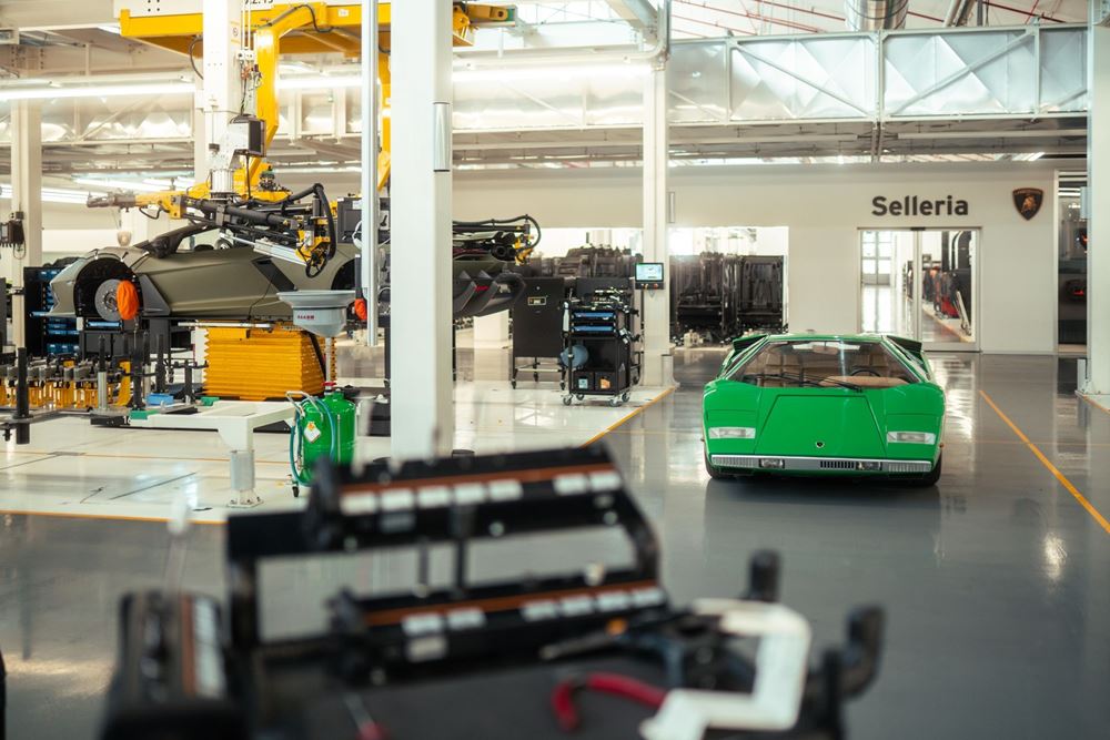 Lamborghini Countach γραμμη παραγωγής