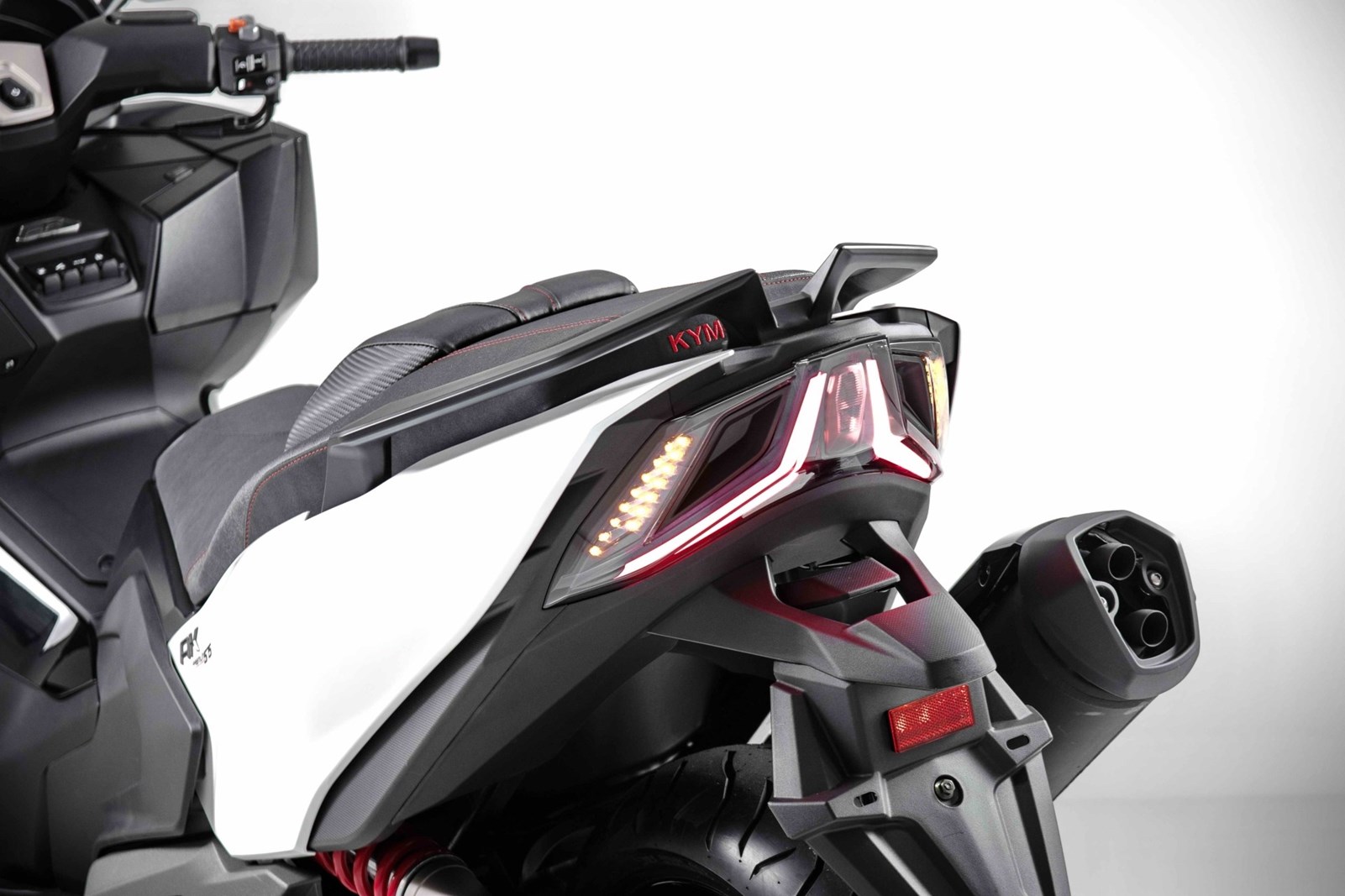 Kymco AK 575 Premium 2025