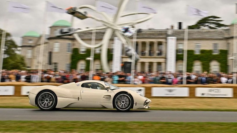 Goodwood Supercars Pagani Utopia