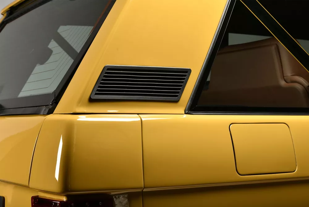 Range Rover TRRC restomod