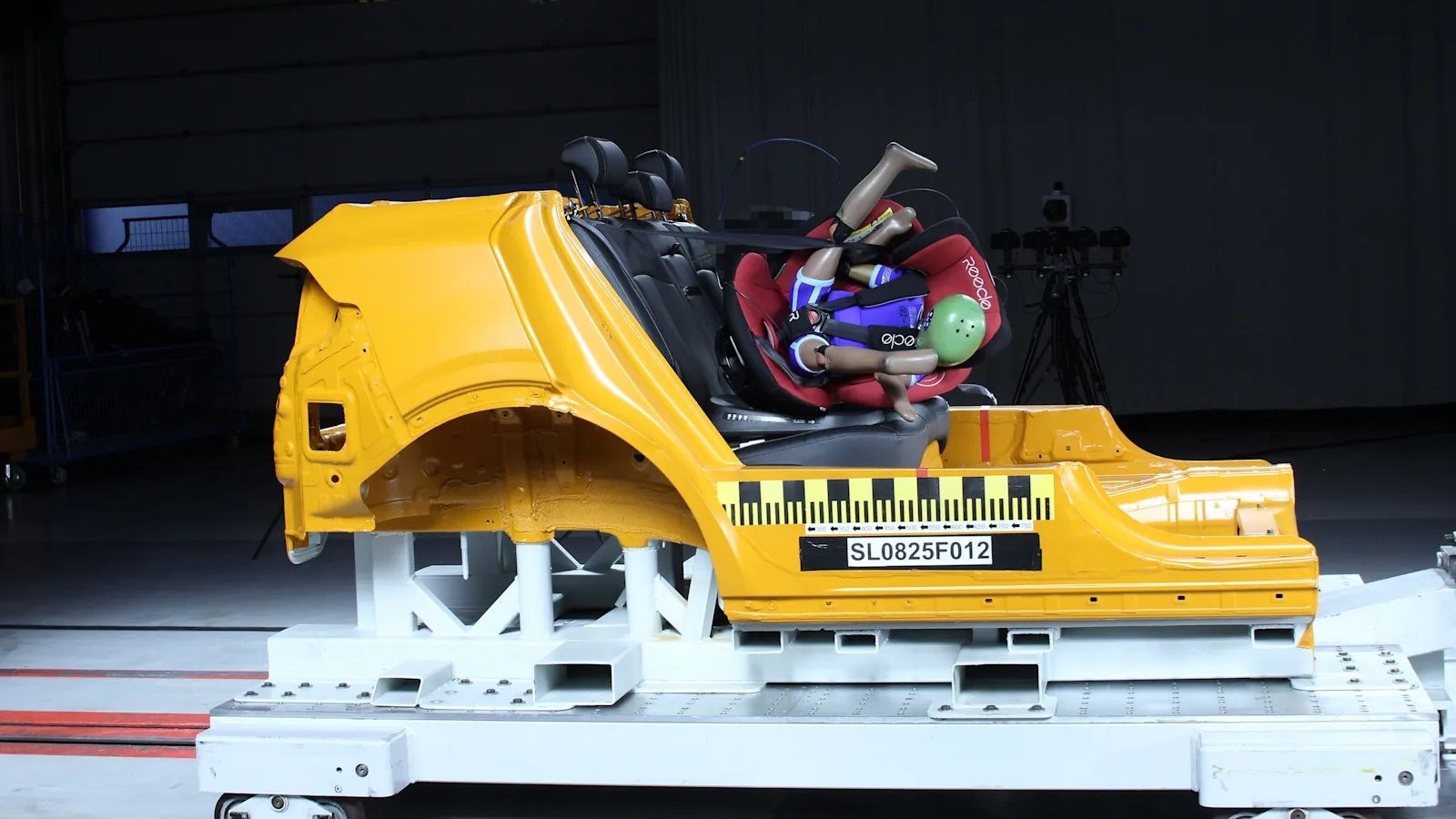 Παιδικό κάθισμα crash test ADAC