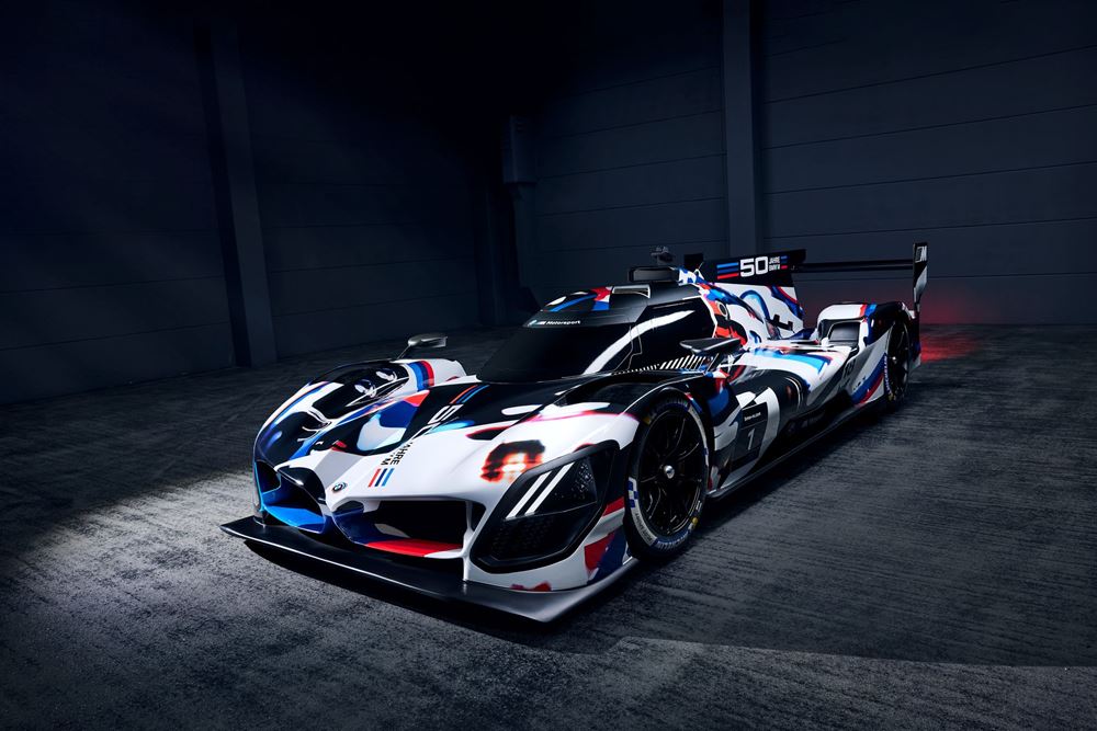 BMW M HYbrid V8