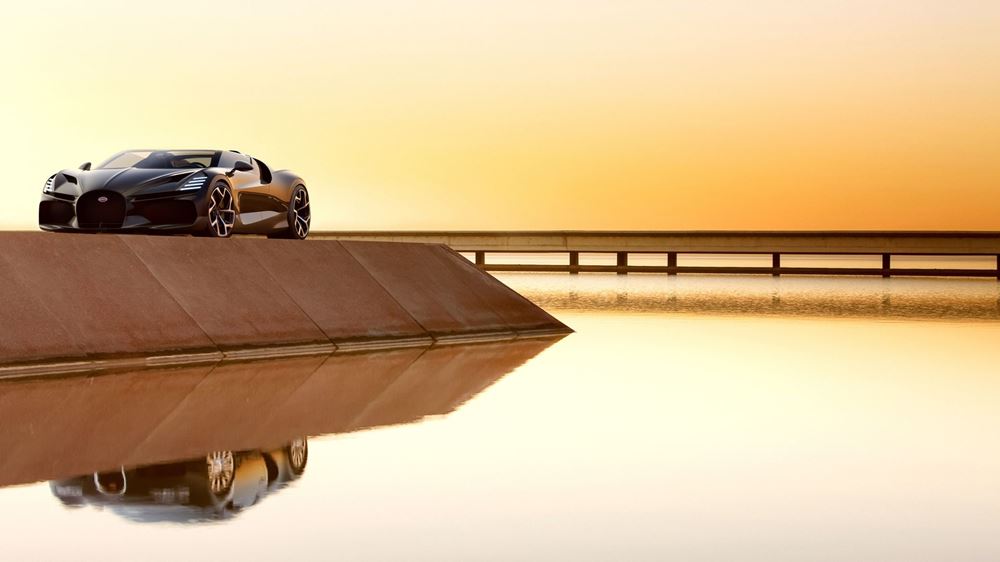 Bugatti W16 Mistral Roadster