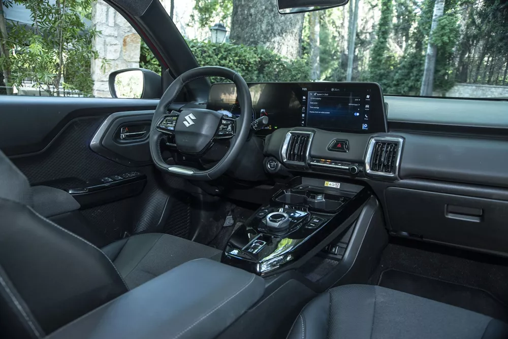 Suzuki e Vitara 4WD