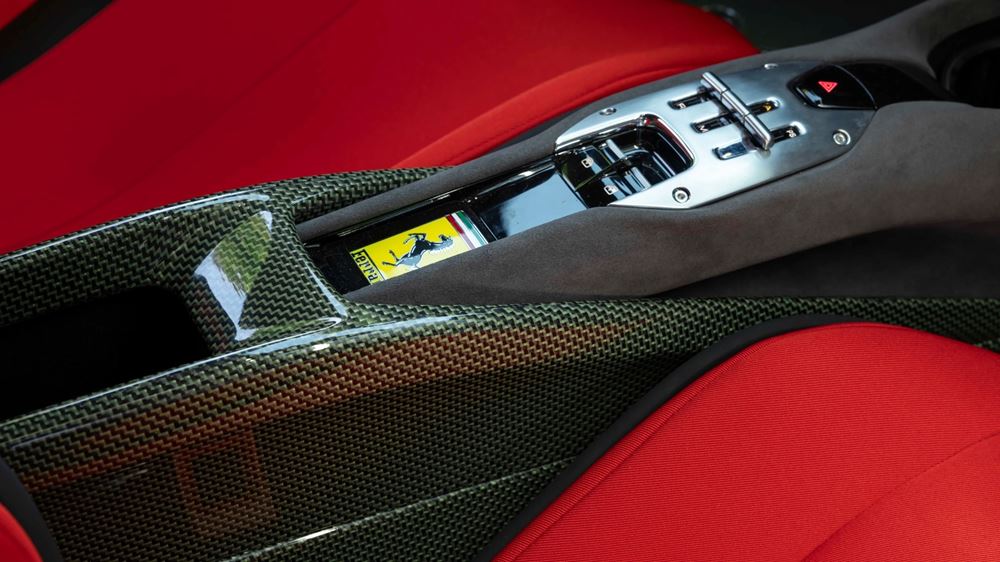 Ferrari SC40
