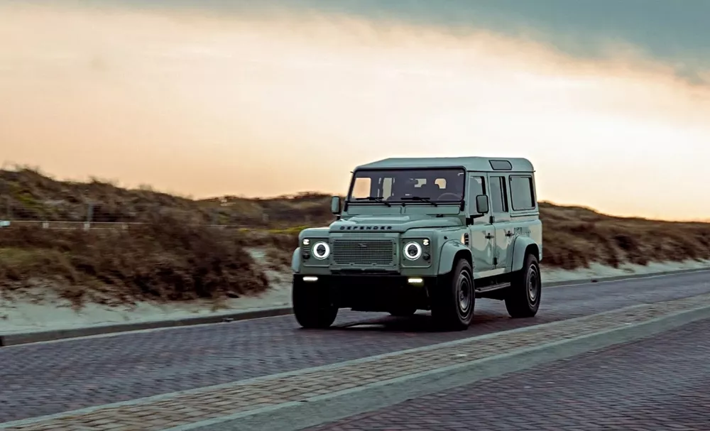 Land Rover Defender Panterra