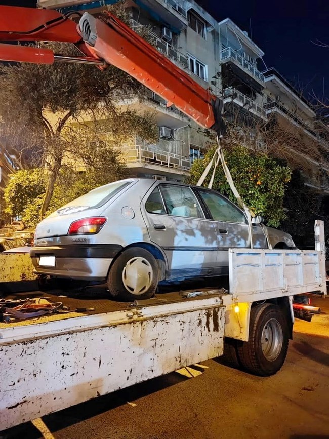 Εγκαταλελειμμένα Αυτοκίνητα
