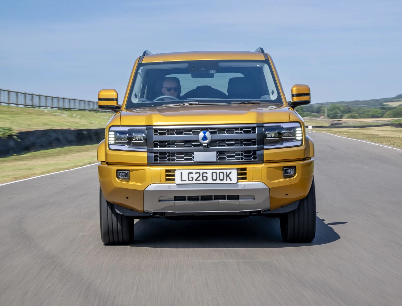 Denza BAO 5 SUV