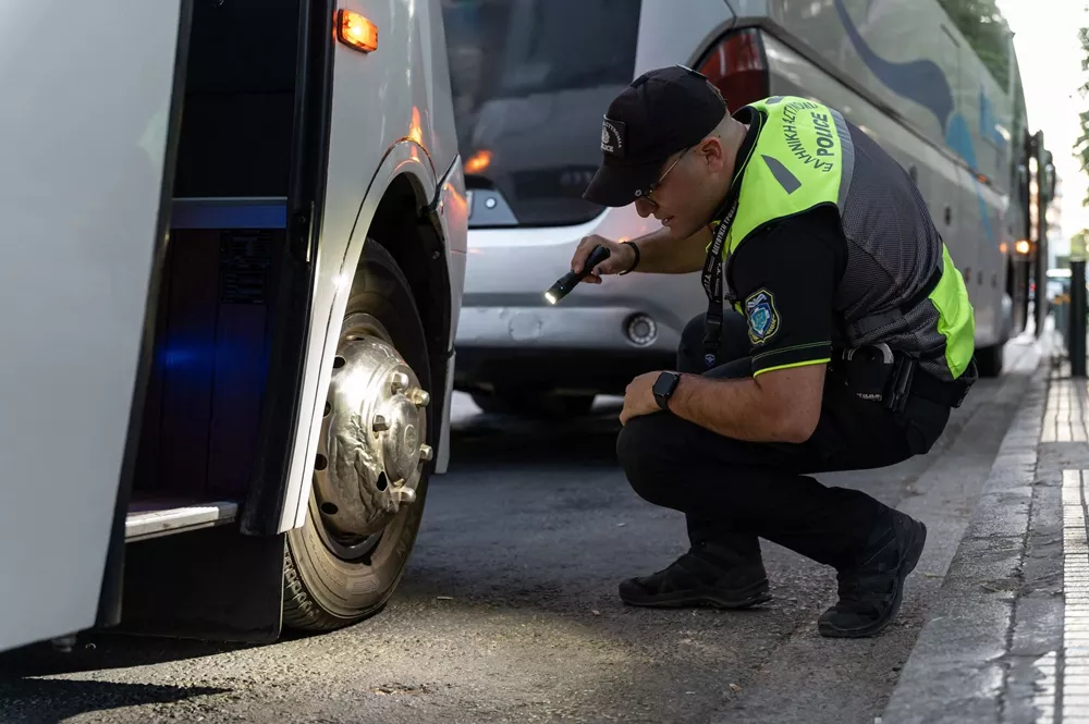 Ελληνική Αστυνομία έλεγχοι σε σχολικά λεωφορεία