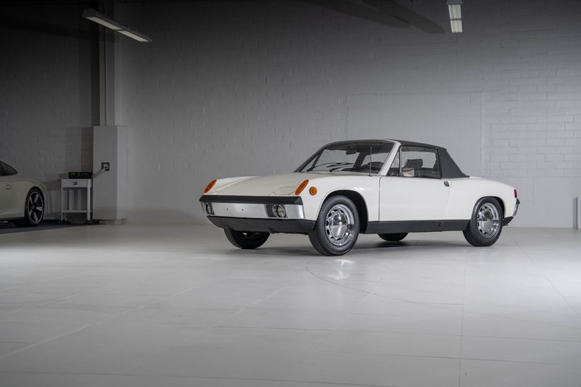 Porsche White Collection Λευκές Porsche Δημοπρασία