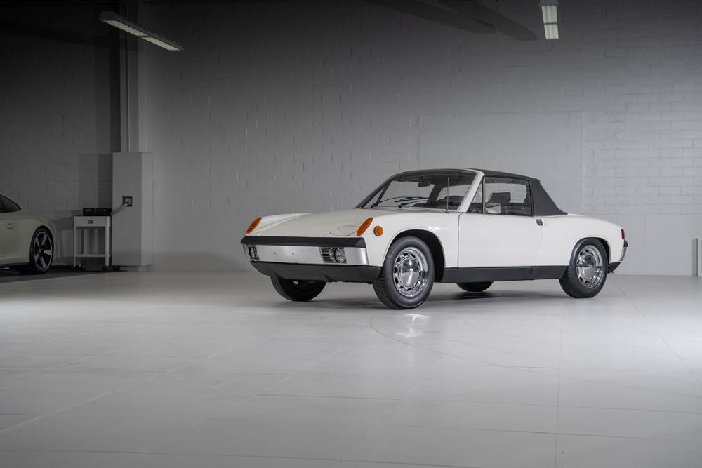 Porsche White Collection Λευκές Porsche Δημοπρασία
