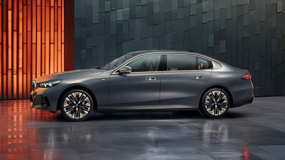 BMW 5 Series LWB