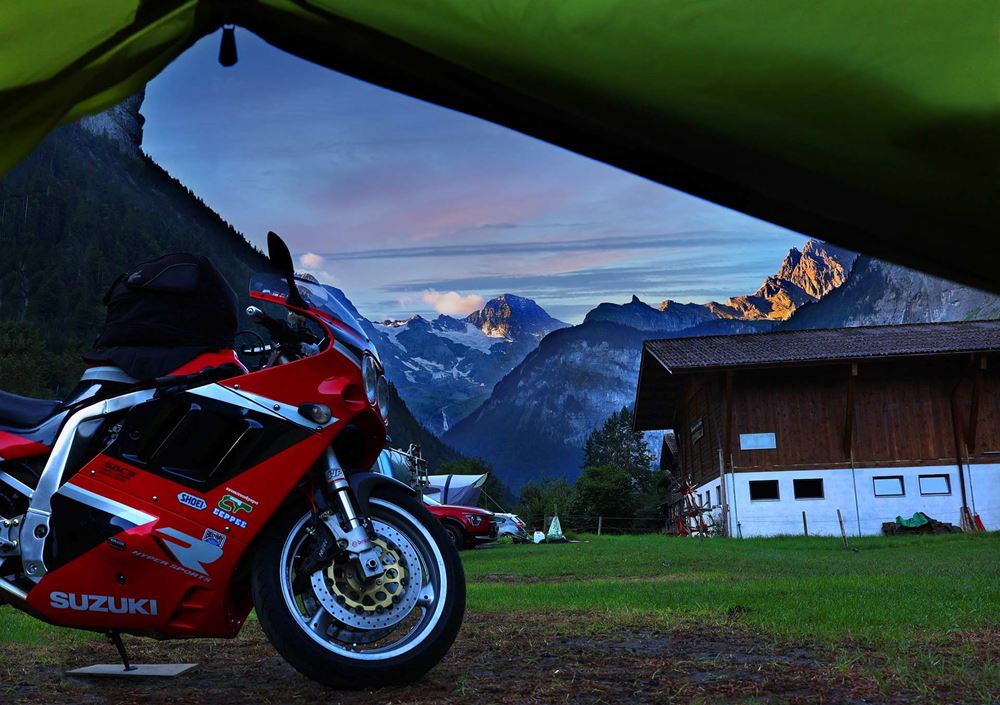 Οδοιπορικό με Suzuki GSX-R 1100 Ελβετία Αυστρία