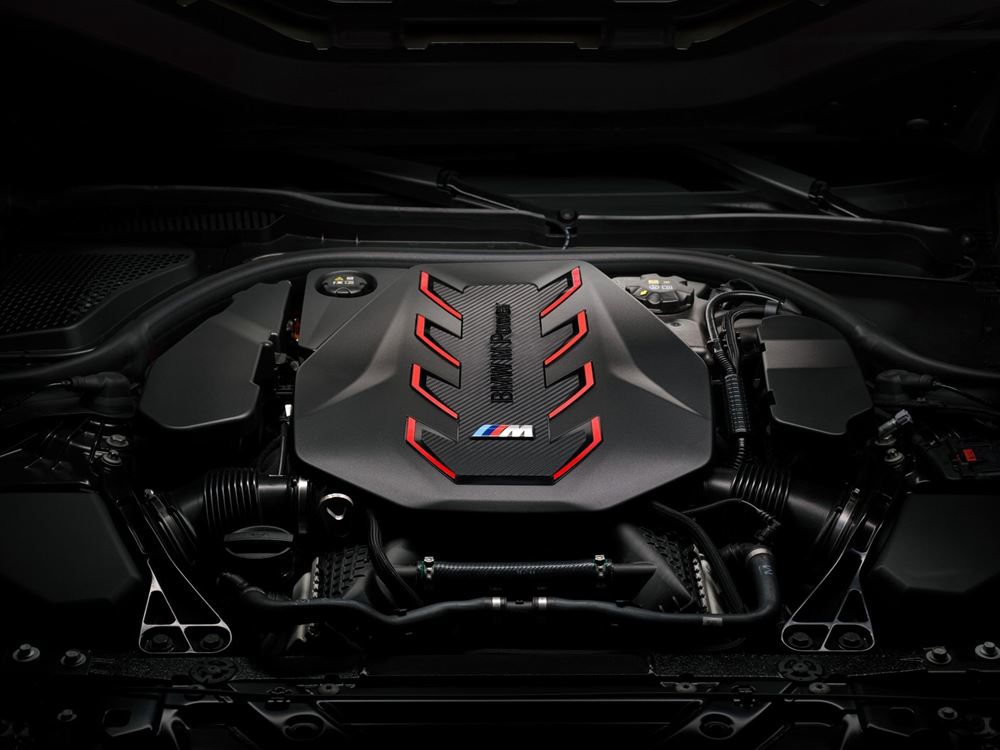 BMW M5 2024