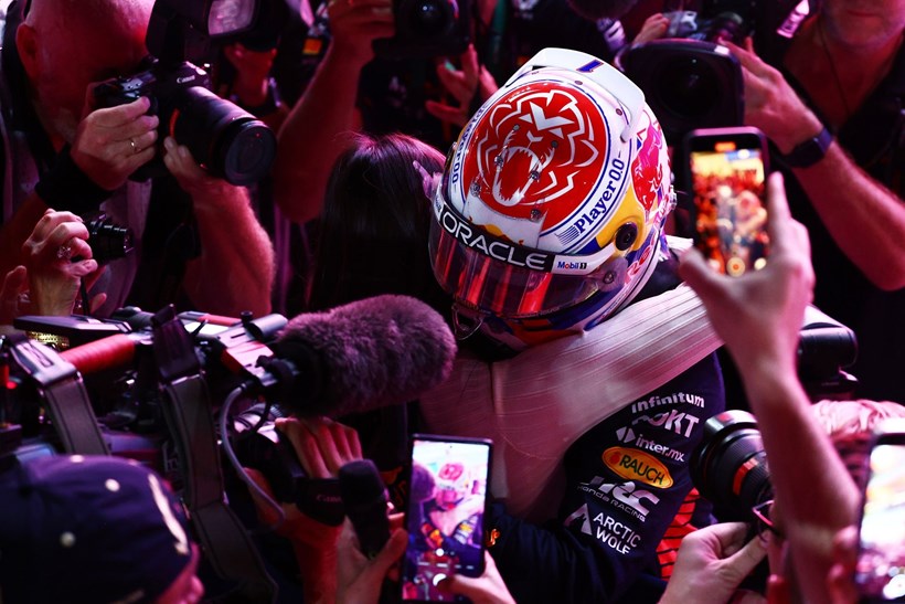 Max Verstappen Champion Qatar Sprint Kelly Piquet