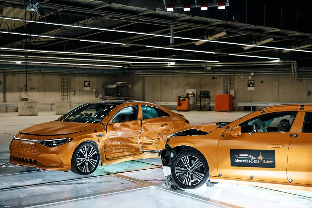 Mercedes CLA crash test