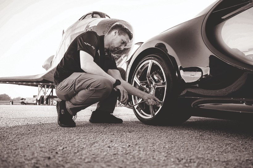 Bugati Chiron Top Gear