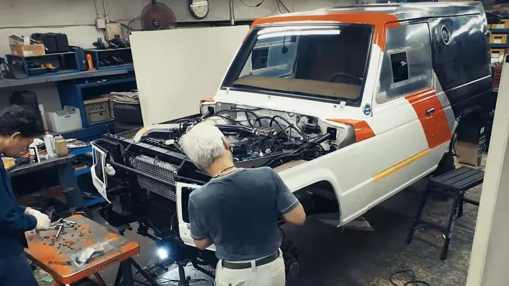 Mitsubishi Pajero Evolution Dakar Restoration