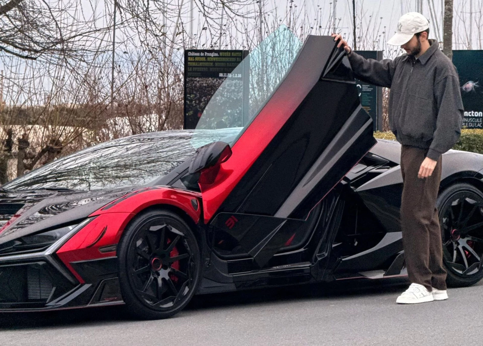Lamborghini Revuelto Esteban Ocon
