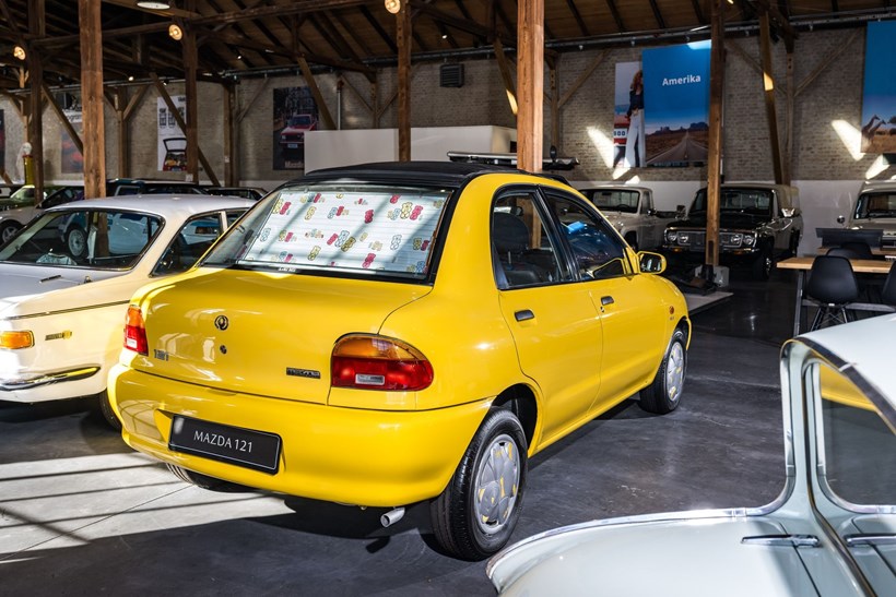 Mazda 121 Goldy Haribo