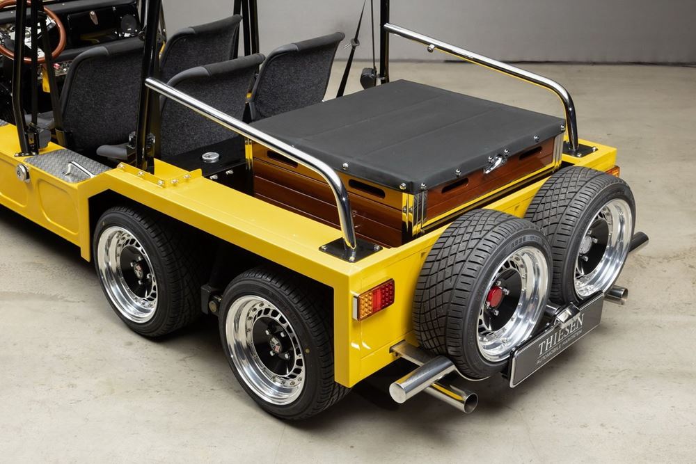 Mini Moke εξάτροχο θηρίο