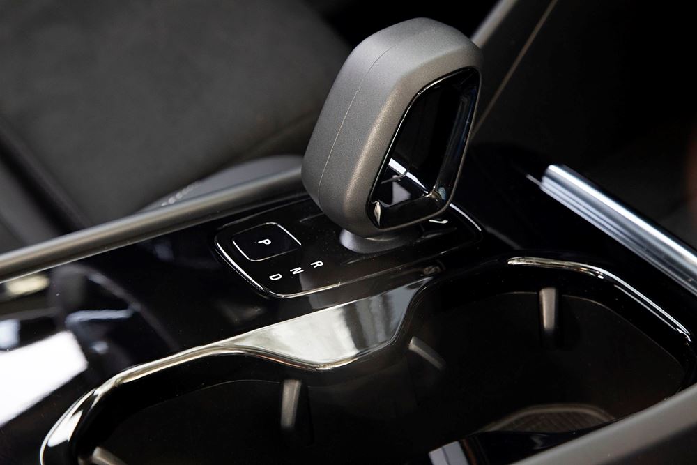 Volvo C40 Recharge P8