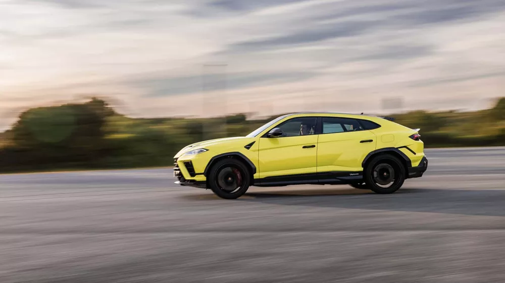 Lamborghini Urus SE Performante