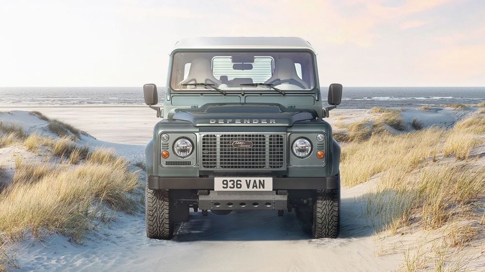 Land Rover Classic Defender V8