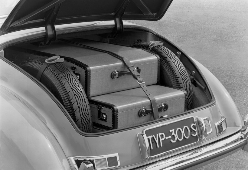 Mercedes-Benz 300 S
