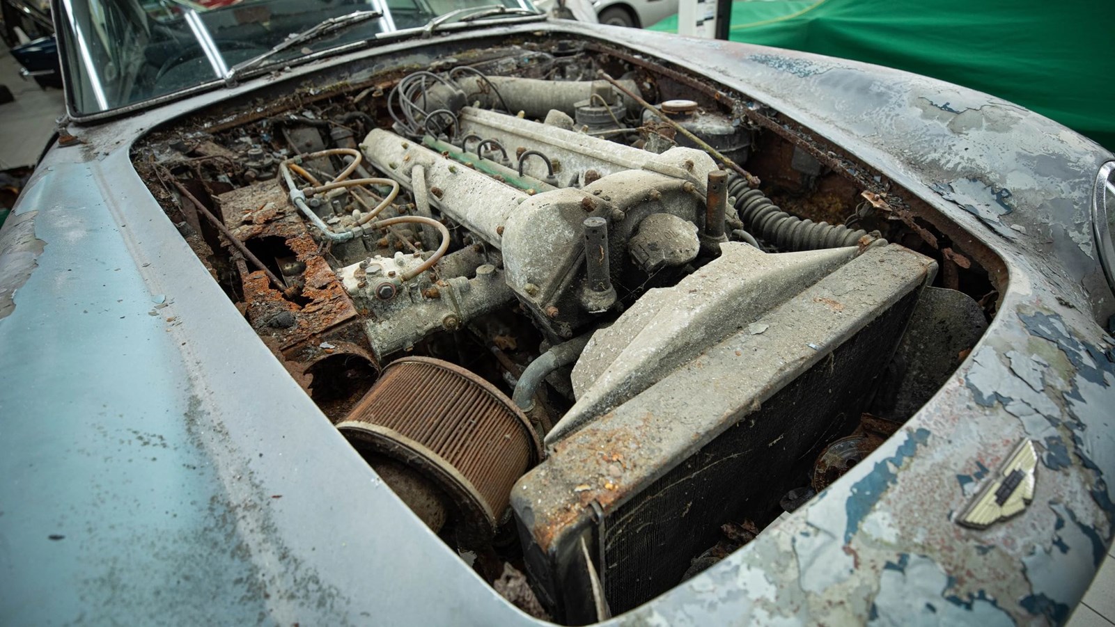 Aston Martin DB5 Vantage restoration