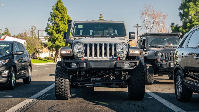 Jeep Gladiator 6X6 Next Level