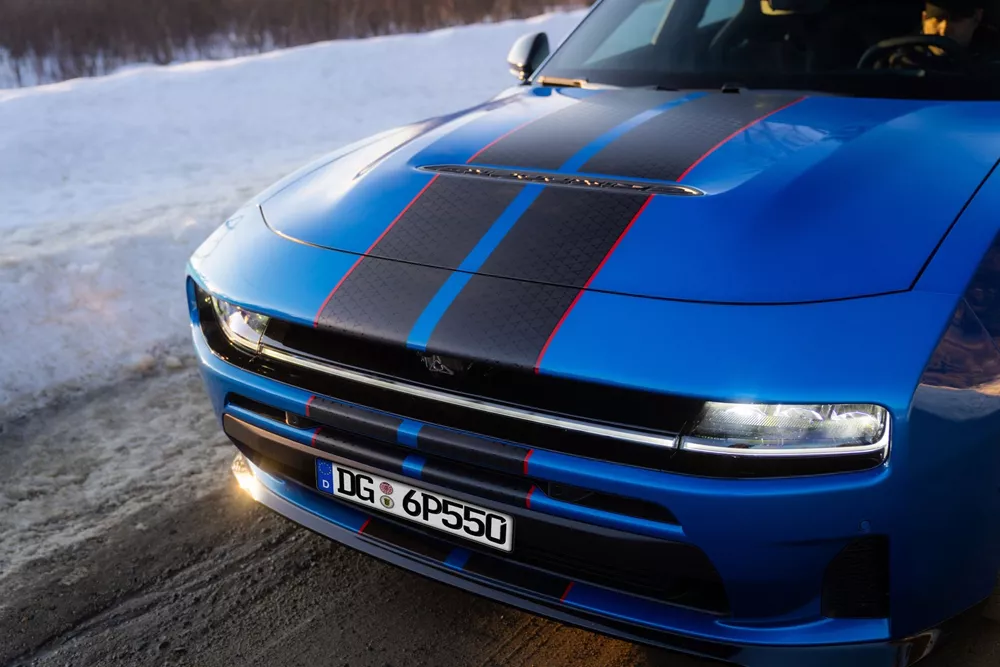 Dodge Charger Sixpack