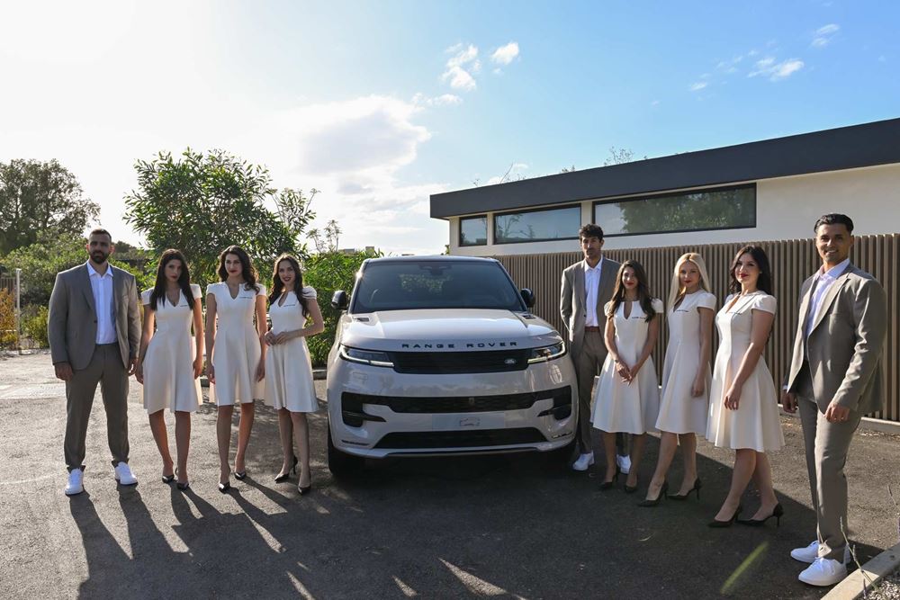 Range Rover House in Greece