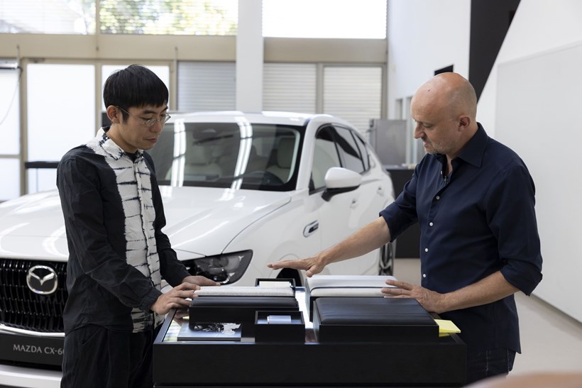 2022 suzusan x mazda