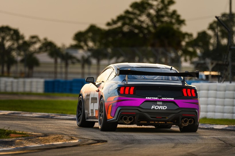 Ford Mustang GT4 2023