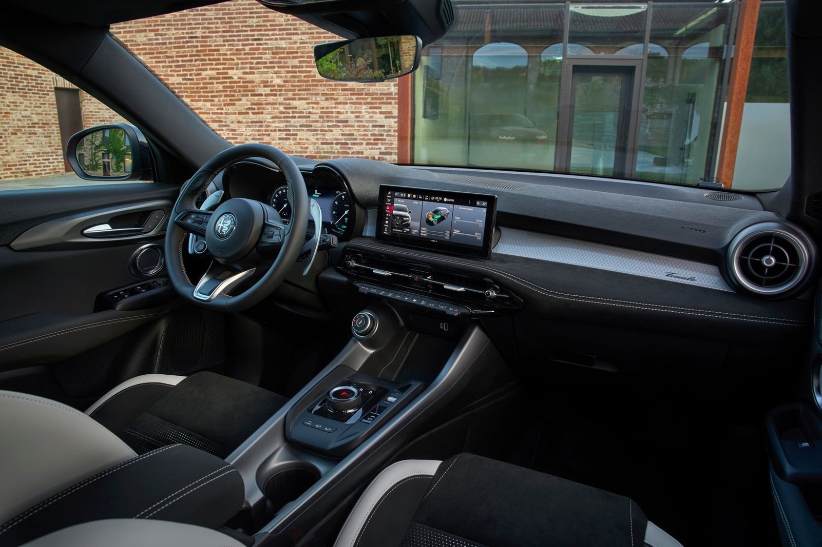 Alfa Romeo Tonale 2025