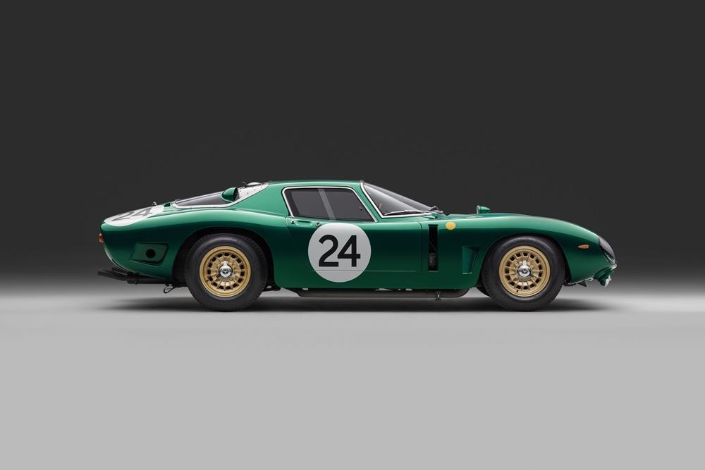 Bizzarrini 5300 GT το τελευταίο από τα 24 συλλεκτικά