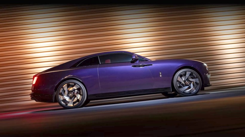 Rolls Royce Black Bagde Spectre