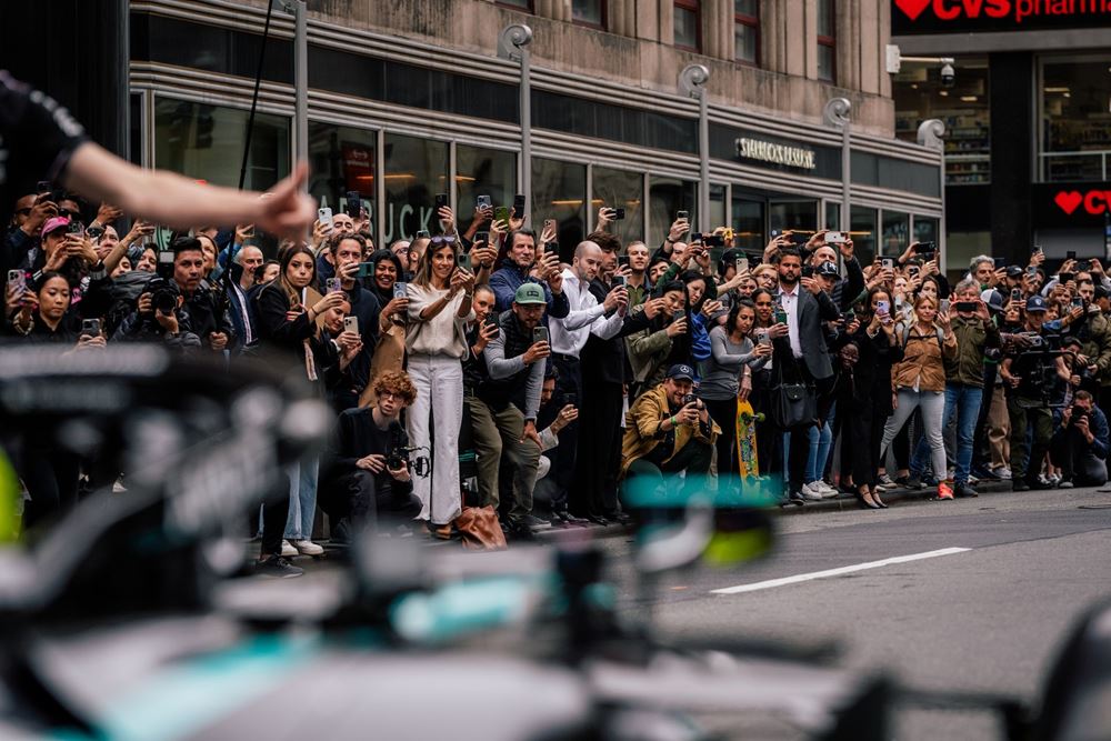 Mercedes F1 5η Λεωφόρος Νέα Υόρκη Empire State Building