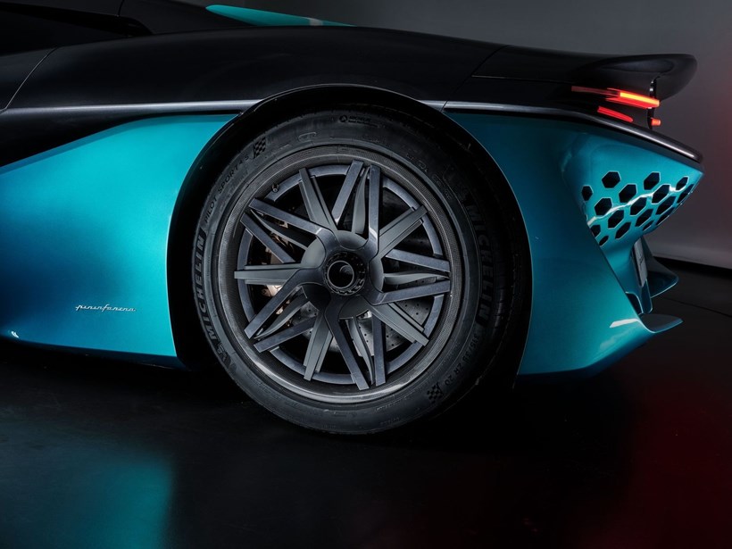 Το hypercar υδρογόνου Viritech Apricale