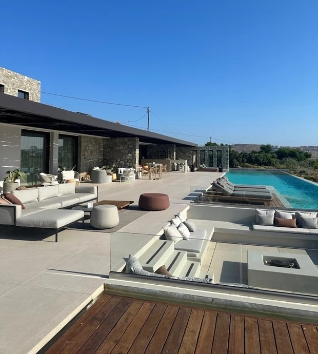 Range Rover House Mykonos 2025
