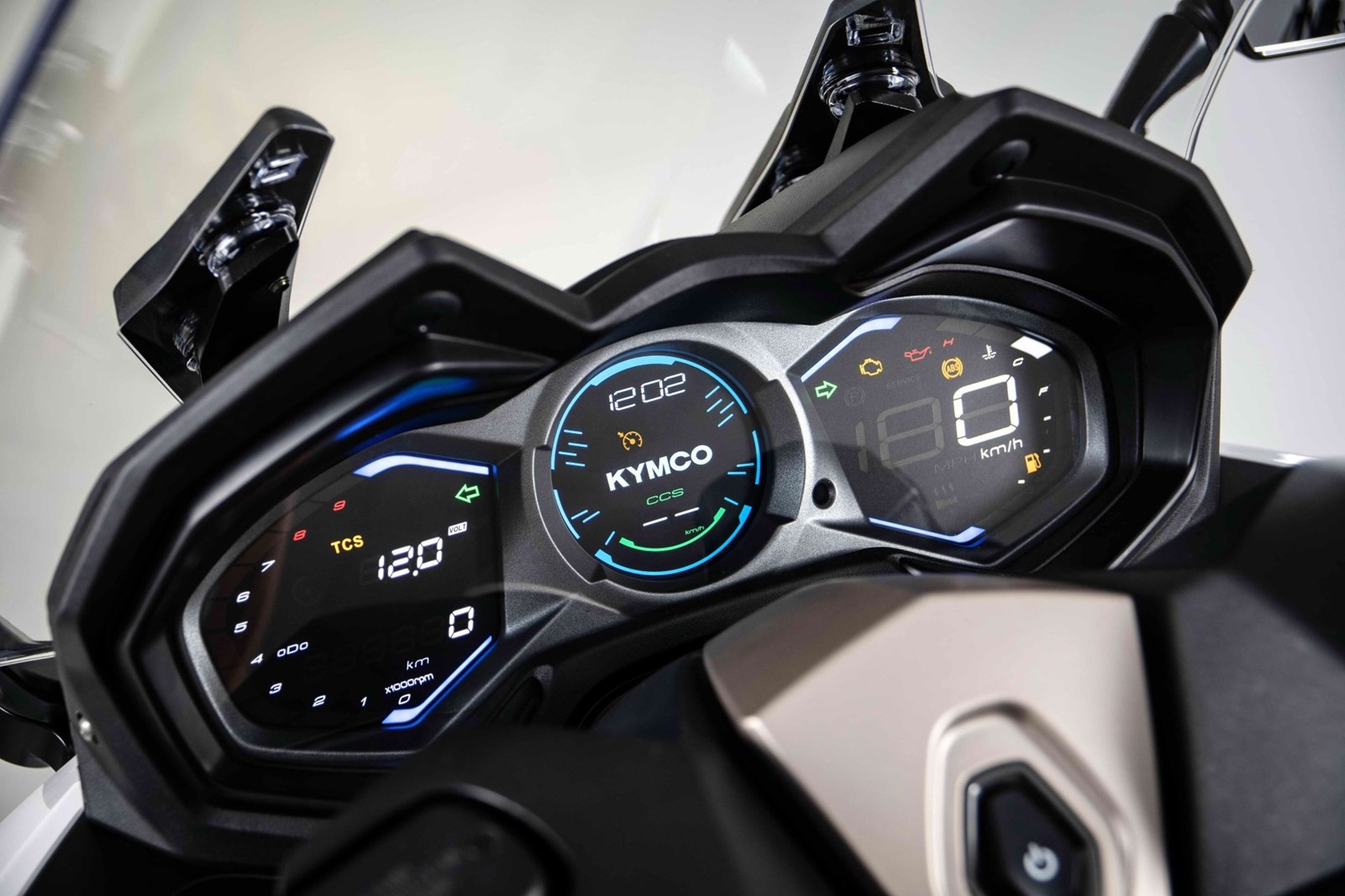 Kymco AK 575 Premium 2025